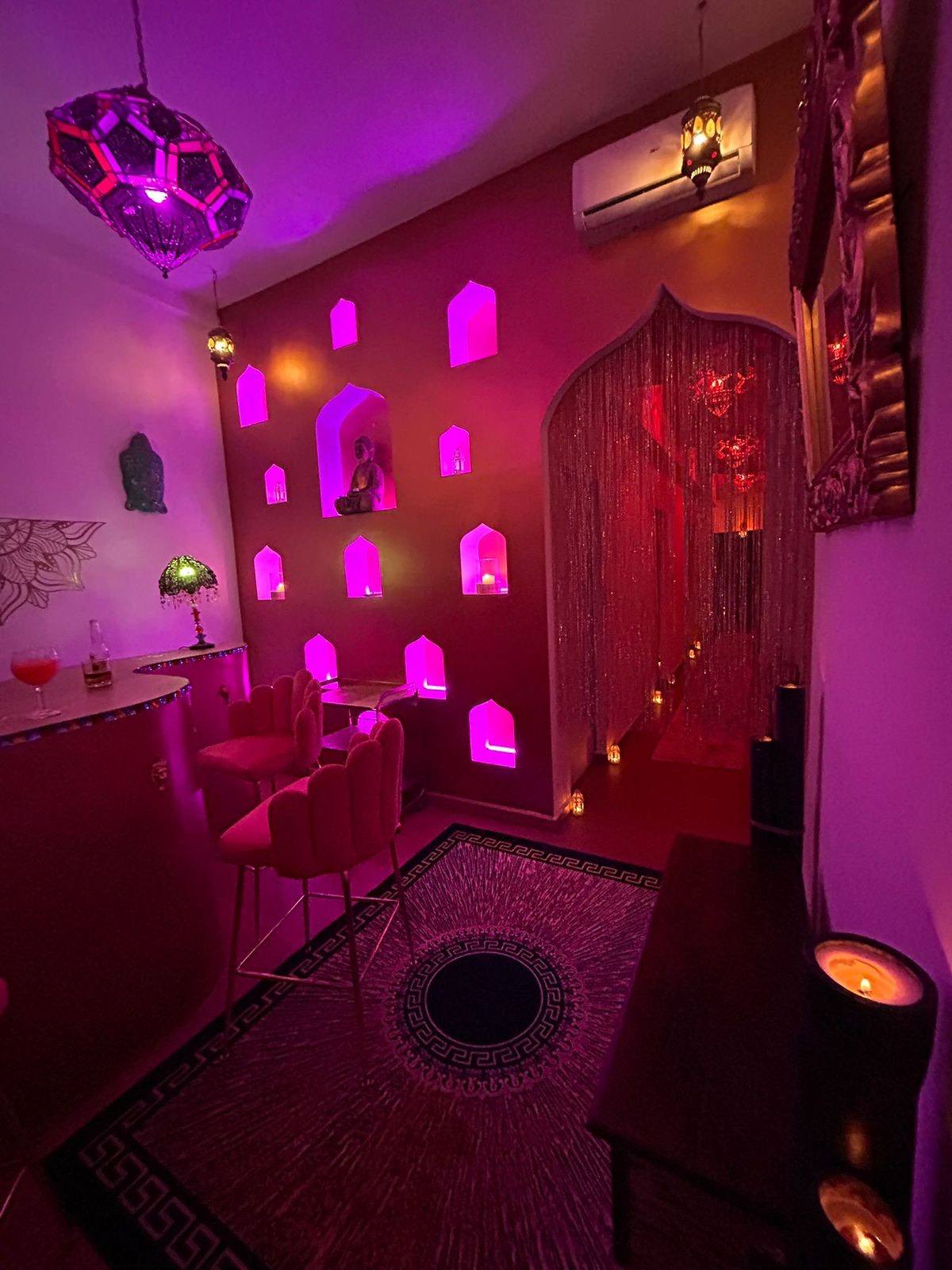 Shira Lounge Tantric | Masajes Eróticos Ibiza -  in , 