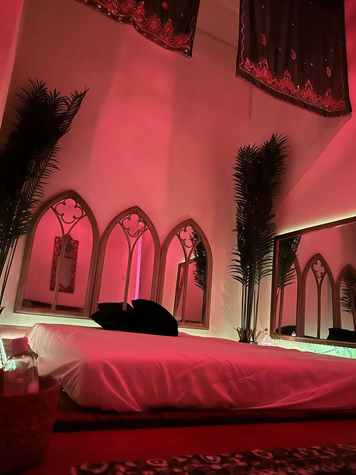 Shira Lounge Tantric | Masajes Eróticos Ibiza -  in , 