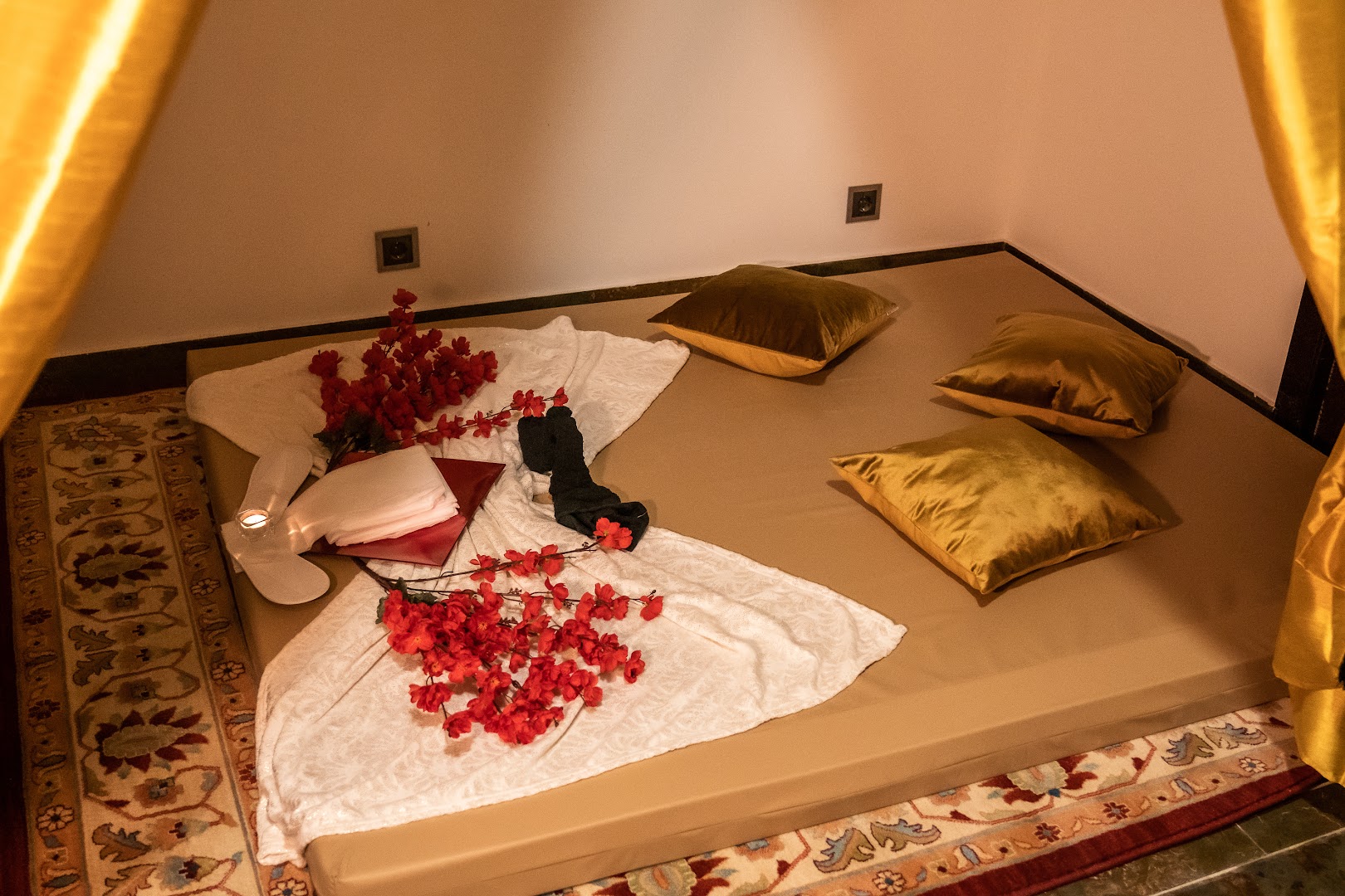 Spa Sete Pecados - Cascais - Massagens Eróticas, Sensuais E Tântricas -  in , 
