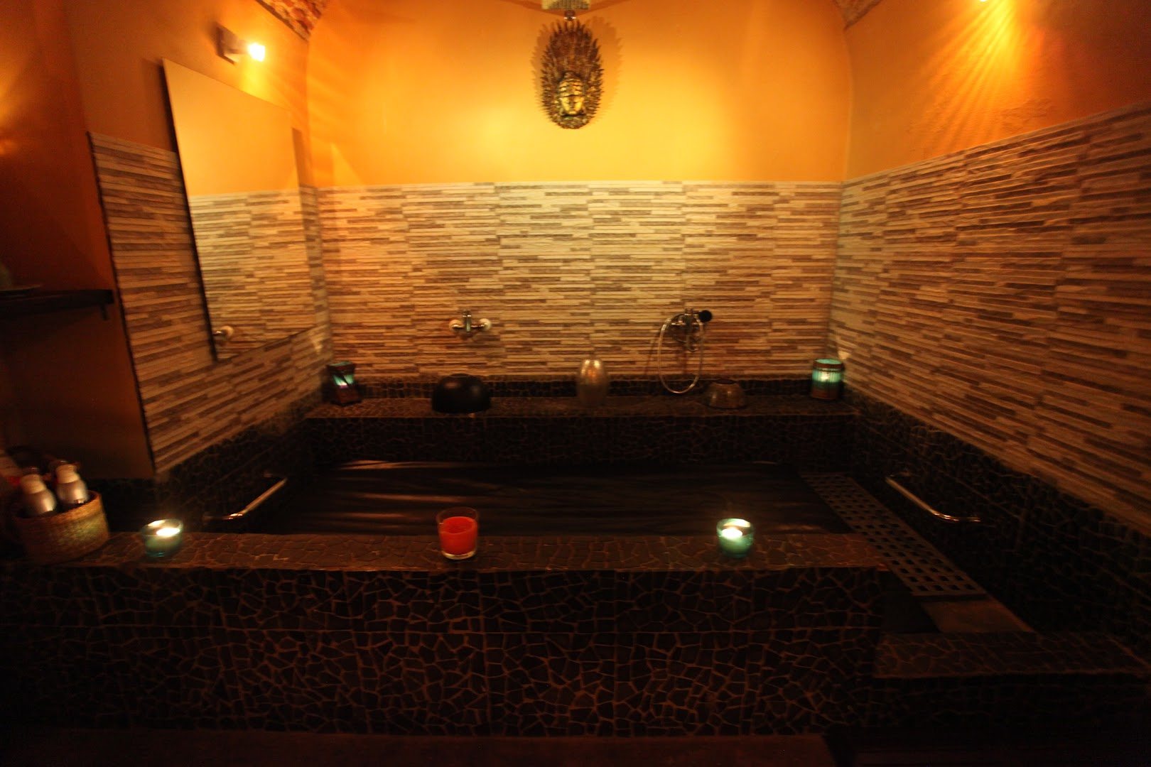 Wayang Center Lisbon - Tantric Massage -  in , 