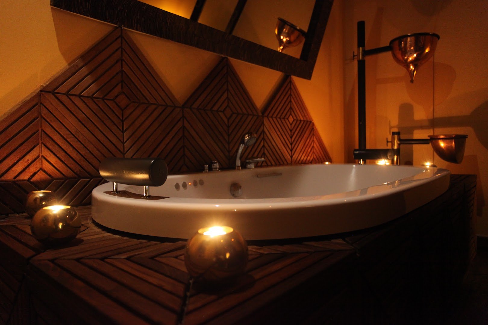 Wayang Center Lisbon - Tantric Massage -  in , 