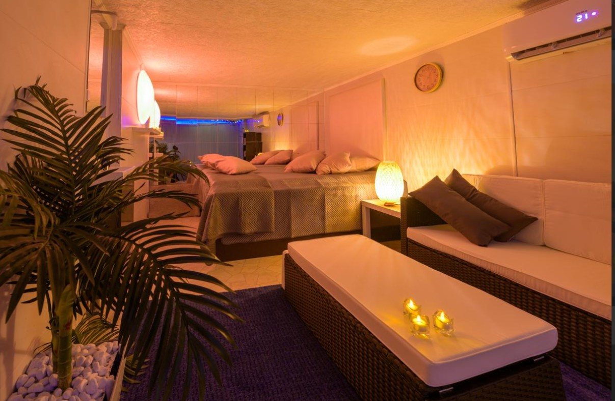 Sexclub & Privehuis Nightlife Groningen -  in , 
