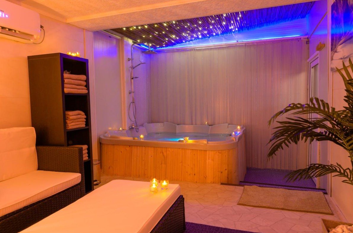 Sexclub & Privehuis Nightlife Groningen -  in , 