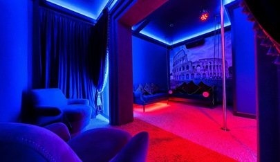 Стриптиз-клуб Maximus - in ,