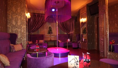 Стриптиз-клуб Rhino Bar - in ,