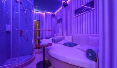Стриптиз-клуб Rhino Bar - in ,