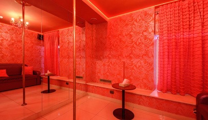 Стриптиз-клуб Rhino Bar - in ,
