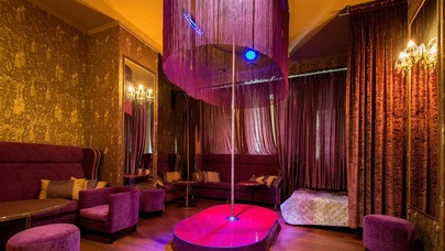 Стриптиз-клуб Rhino Bar - in ,