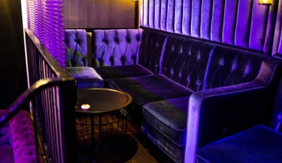 Стриптиз-клуб Zависть Flirt Bar - in ,