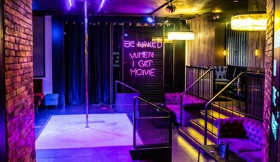 Striptiz-klub Zavist' Flirt Bar -  in , 