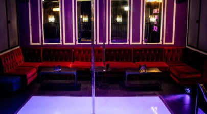 Striptiz-klub Zavist' Flirt Bar -  in , 