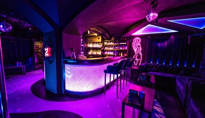Стриптиз-клуб Zависть Private Bar - in ,