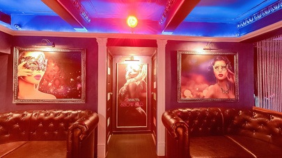 Стриптиз-клуб Zависть Show Bar - in ,
