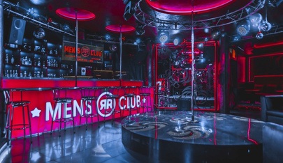 Yar Shou-Klub - in ,