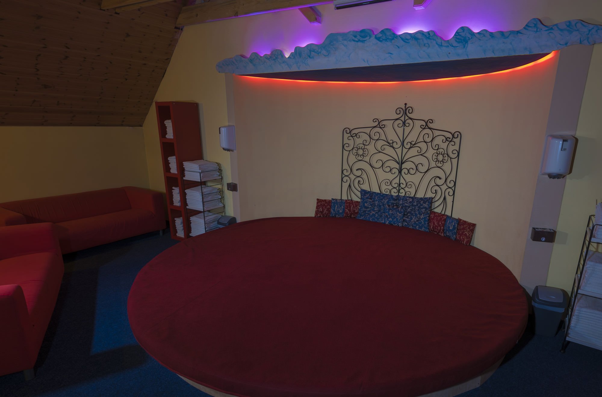 Tik-Tak Swingerklub -  in , 