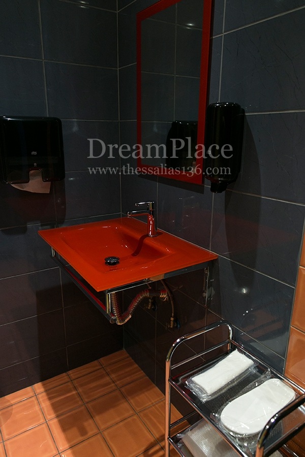 Dreamplace, Θεσσαλίας 136 - Brothel in Athens, Greece