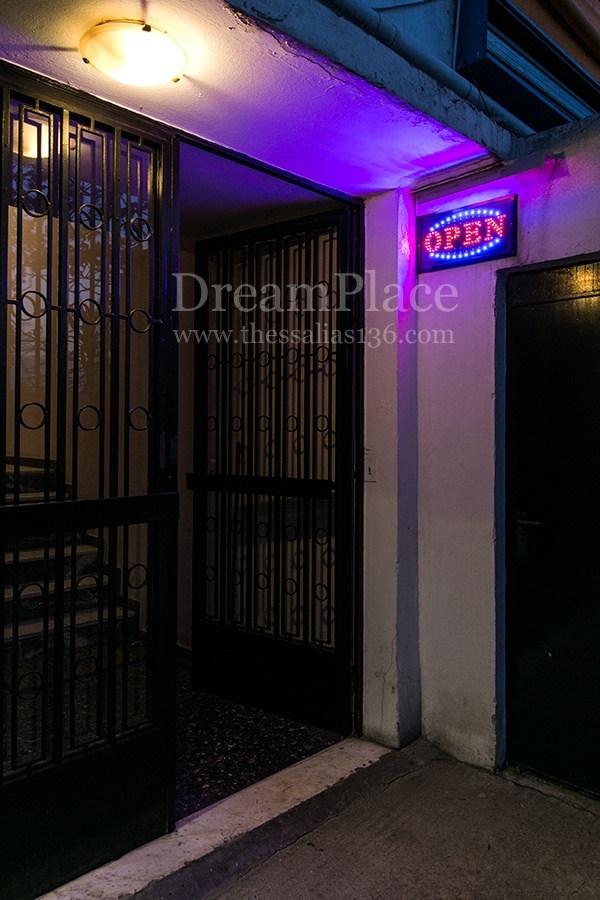 Dreamplace, Θεσσαλίας 136 - Brothel in Athens, Greece