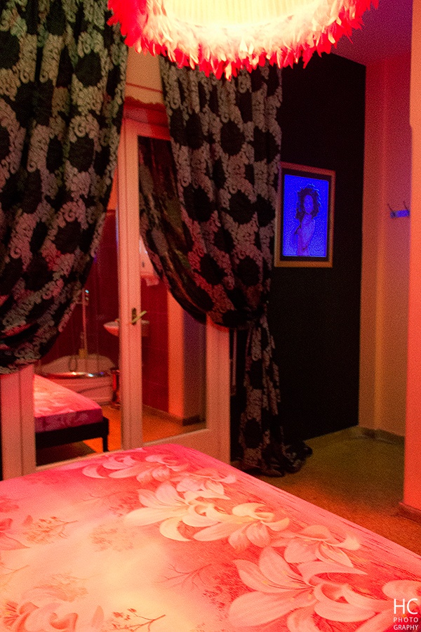 Sex Studio Sunflower 82 - Brothel in Athens, Greece