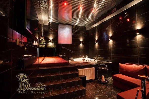 Paradise Spa - Erotic Massage in Athens, Greece