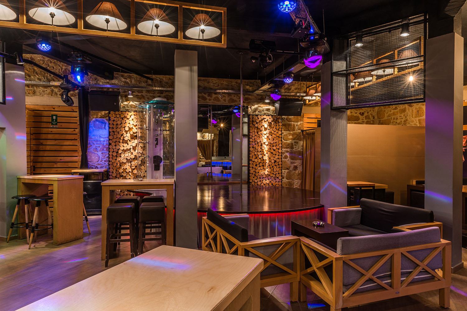 Arcana Show Club - Swinger Club in Chania, Greece