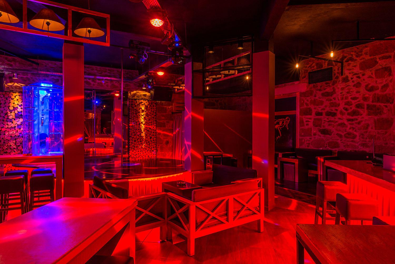 Arcana Show Club - Swinger Club in Chania, Greece
