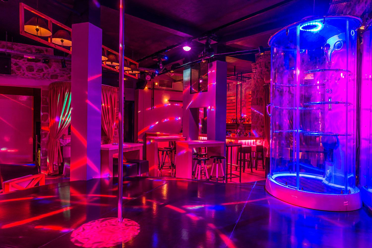 Arcana Show Club - Swinger Club in Chania, Greece