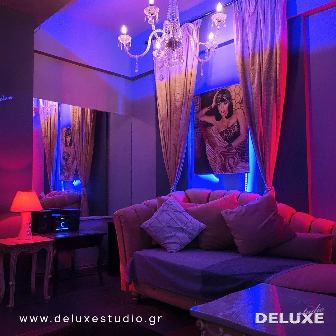 Studio Deluxe - Brothel in Dafni, Greece