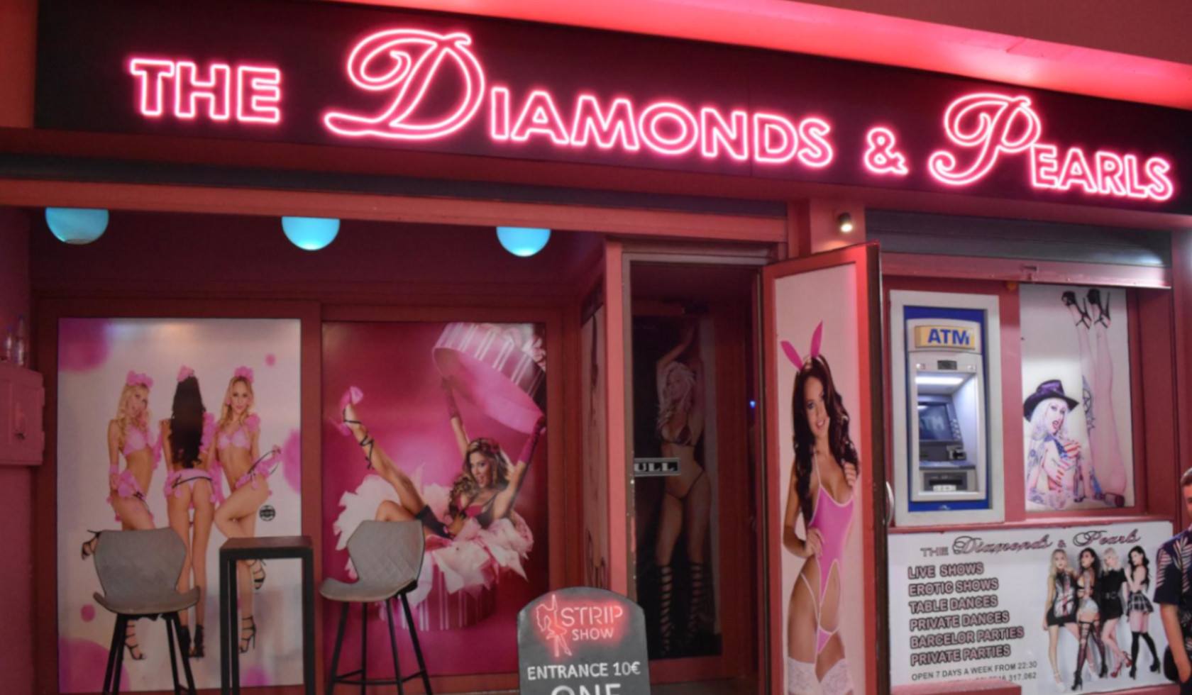 The Diamonds And Pearls - Nightclub in Heraklion, Greece