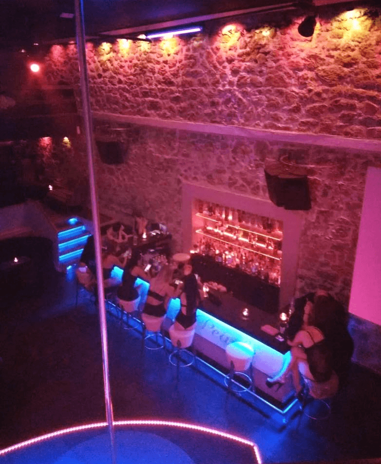 The Diamonds And Pearls - Nightclub in Heraklion, Greece