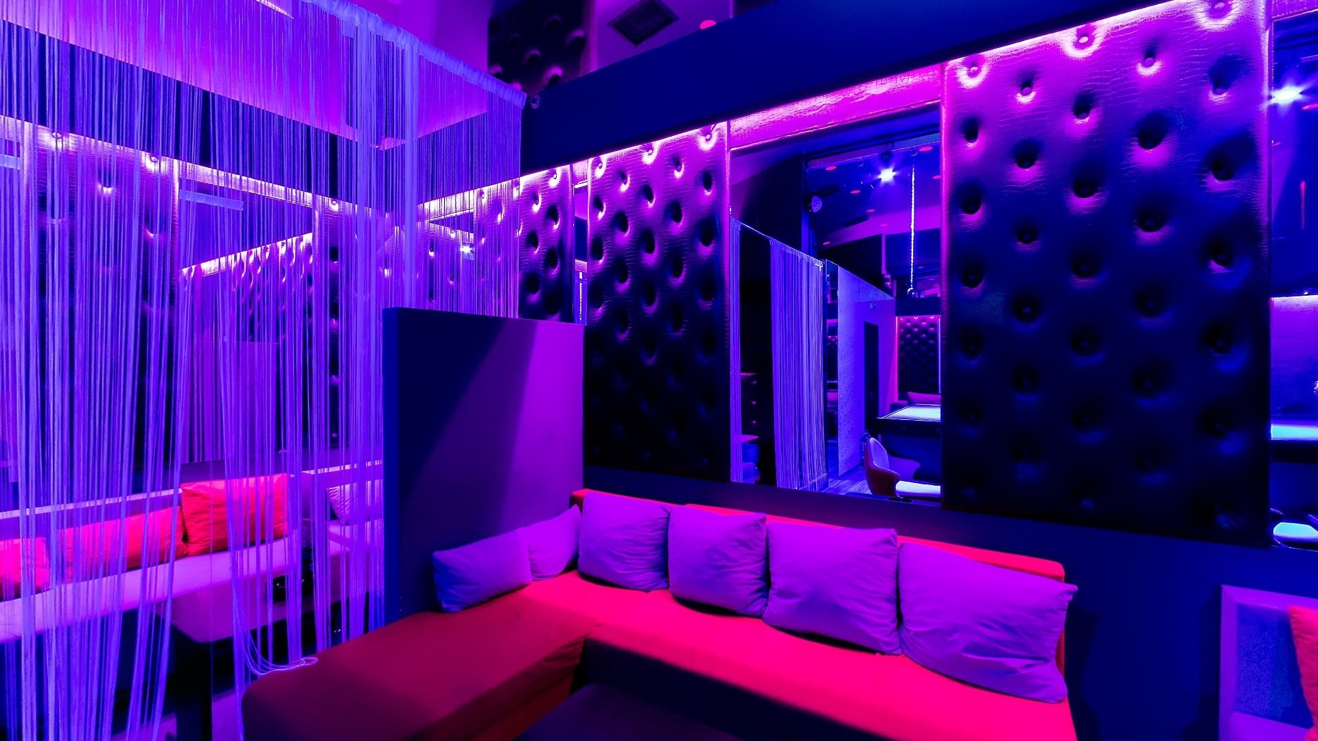 W Babylon Strip Club Rhodes - Nightclub in Ialysos, Greece