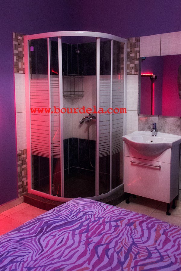 Studio Desire - Brothel in Kallithea, Greece