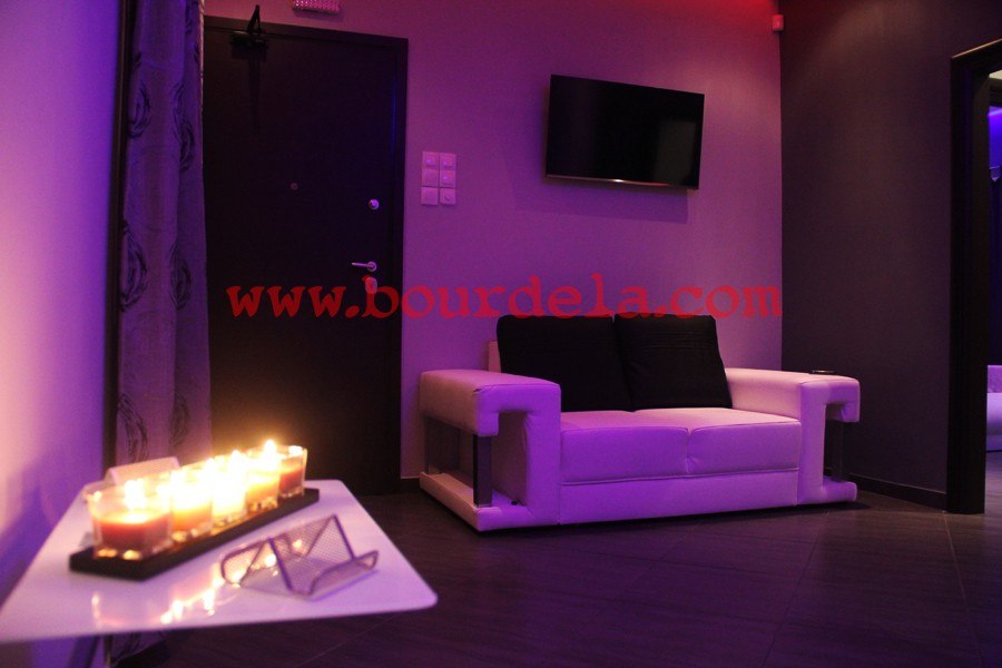 Studio Red Light Athens - Brothel in Kallithea, Greece