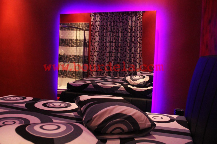 Studio Red Light Athens - Brothel in Kallithea, Greece