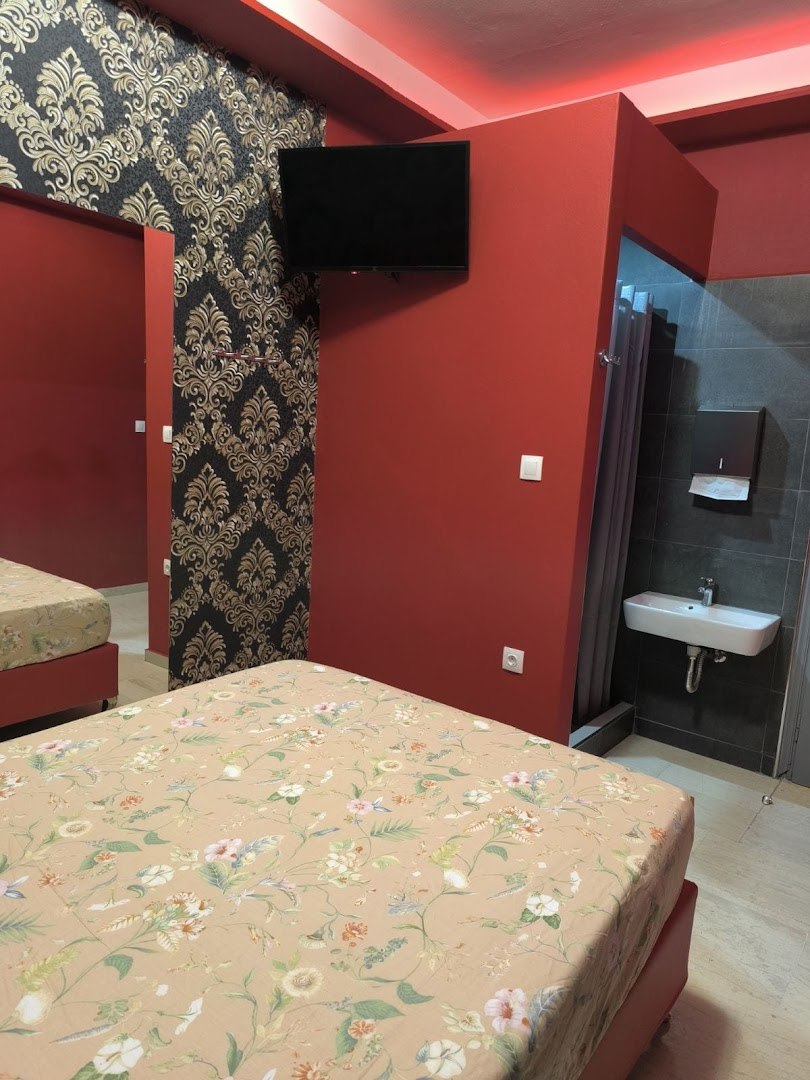 Studio Edem - Brothel in Malia, Greece