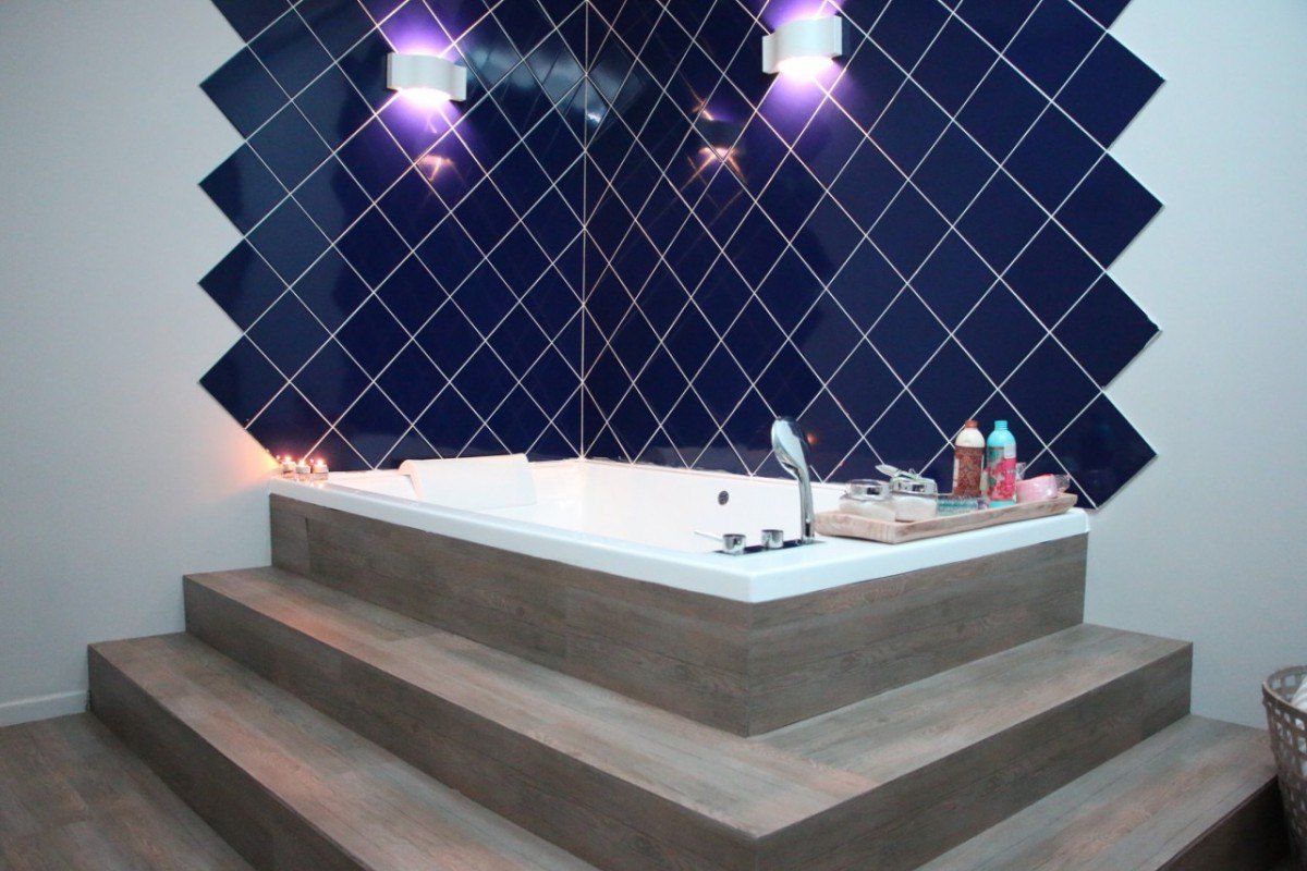 Syngrou Spa - Erotic Massage in Nea Smirni, Greece