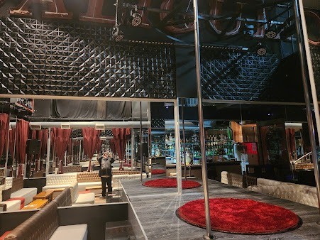 Strip Club Caligula Live Show - Nightclub in Thessaloniki, Greece