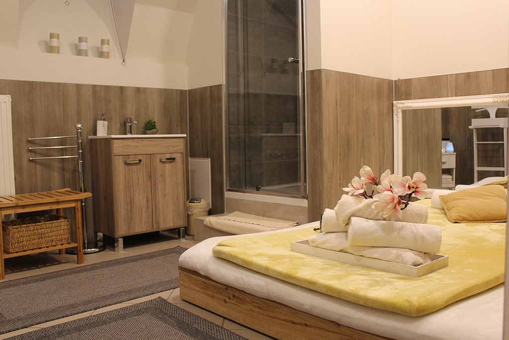 Dreamhouse Massage - Erotic Massage in Budapest, Hungary