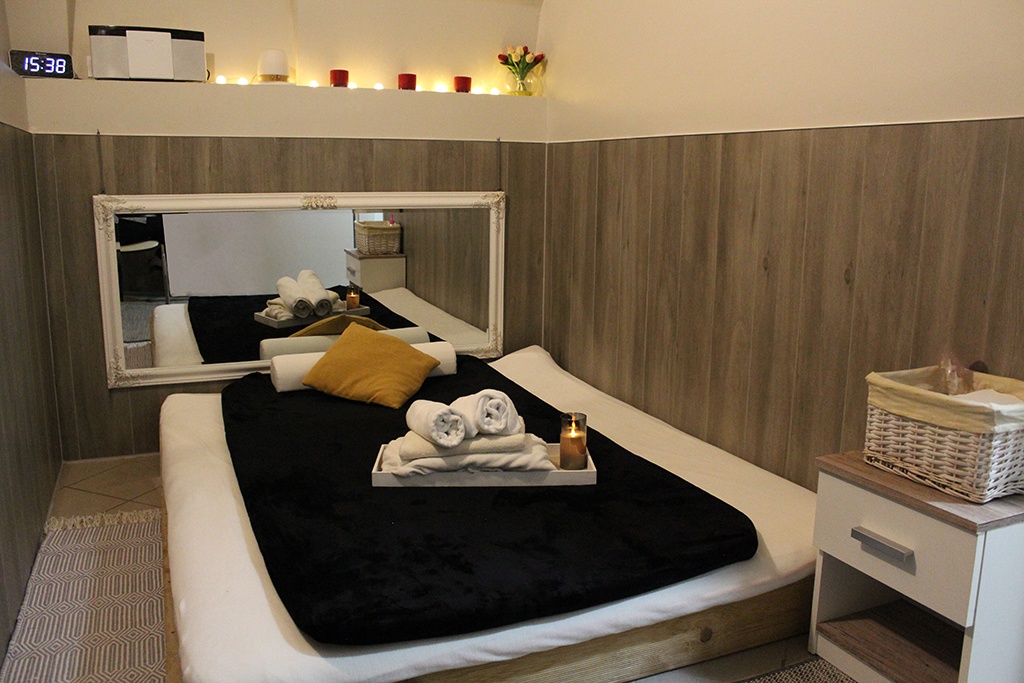 Dreamhouse Massage - Erotic Massage in Budapest, Hungary