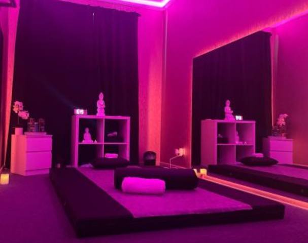 Eden Massage - Erotic Massage in Budapest, Hungary
