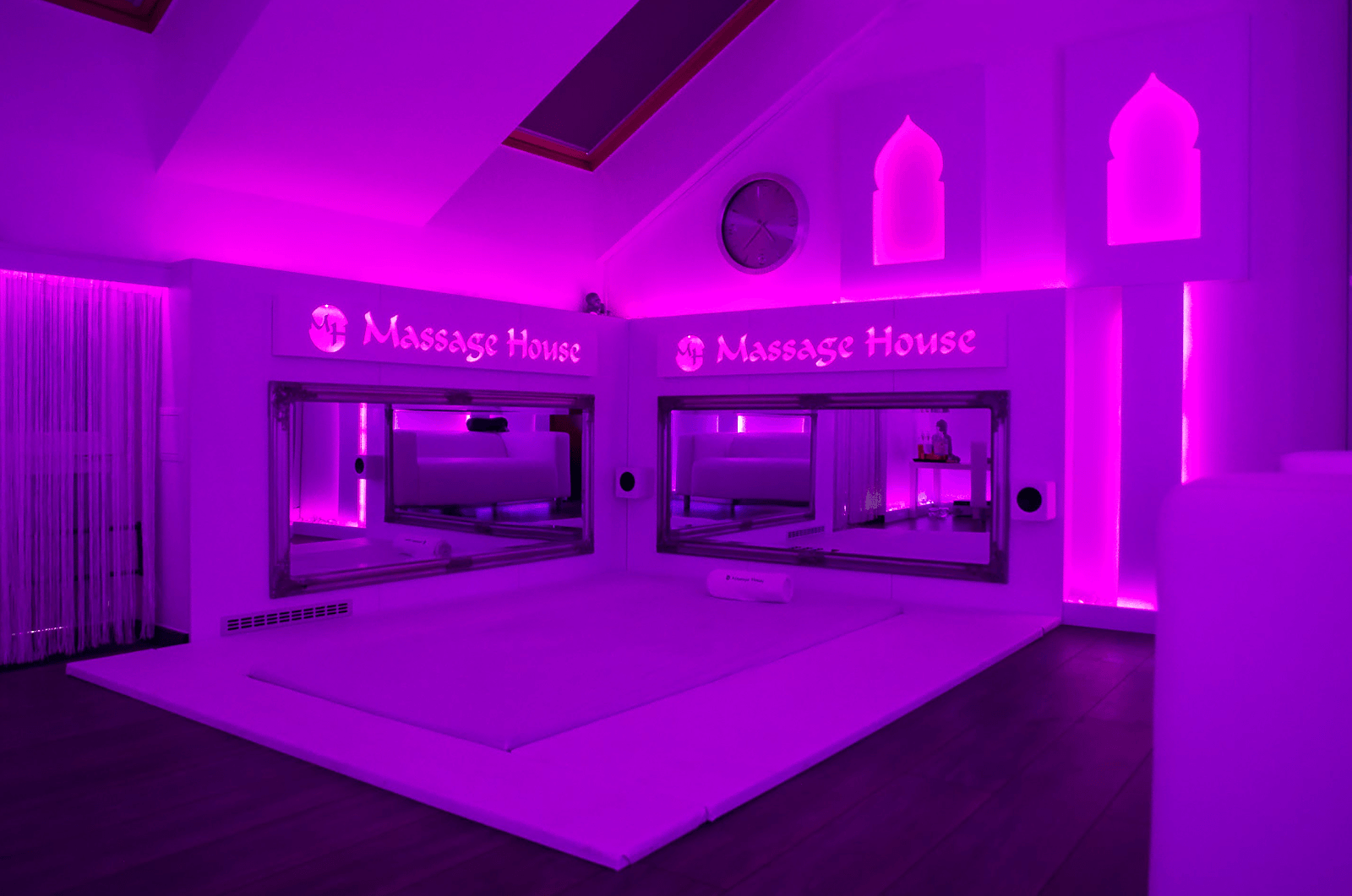 Massage House - Erotic Massage in Budapest, Hungary