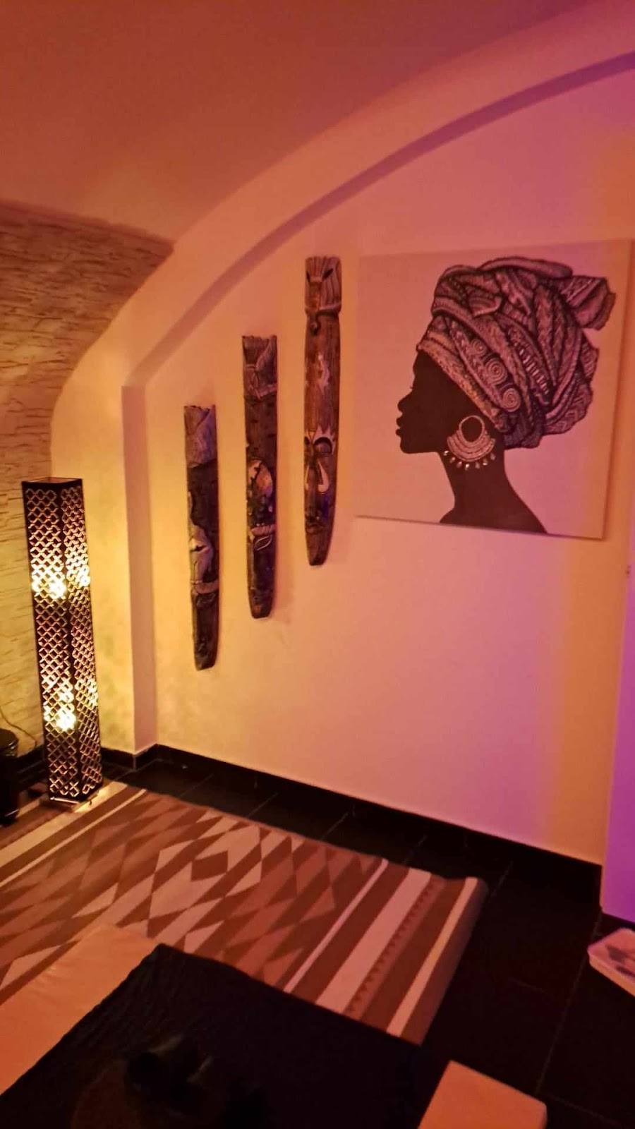 Pieris Massage - Erotic Massage in Budapest, Hungary