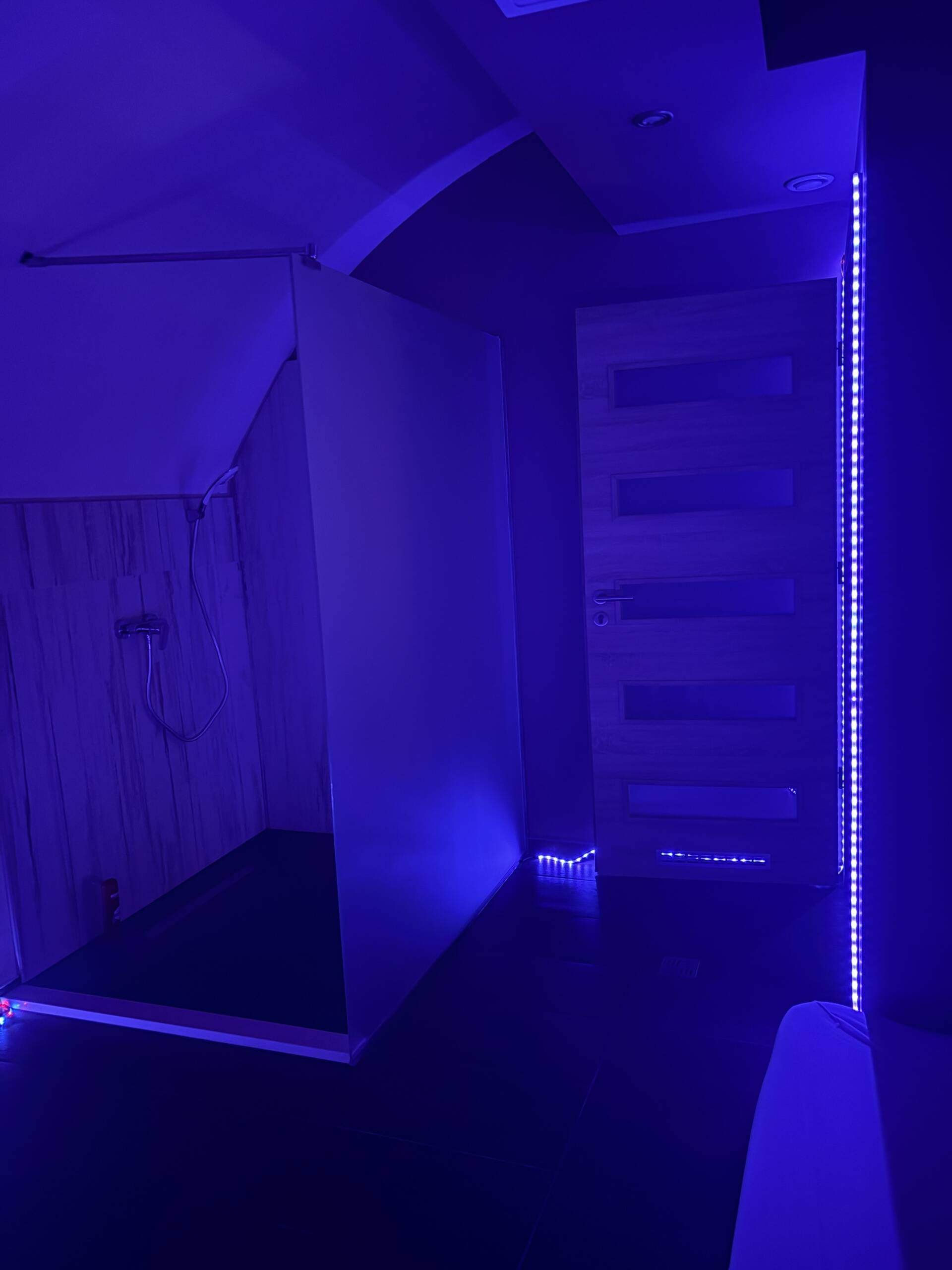 Starlight Massage - Erotic Massage in Budapest, Hungary