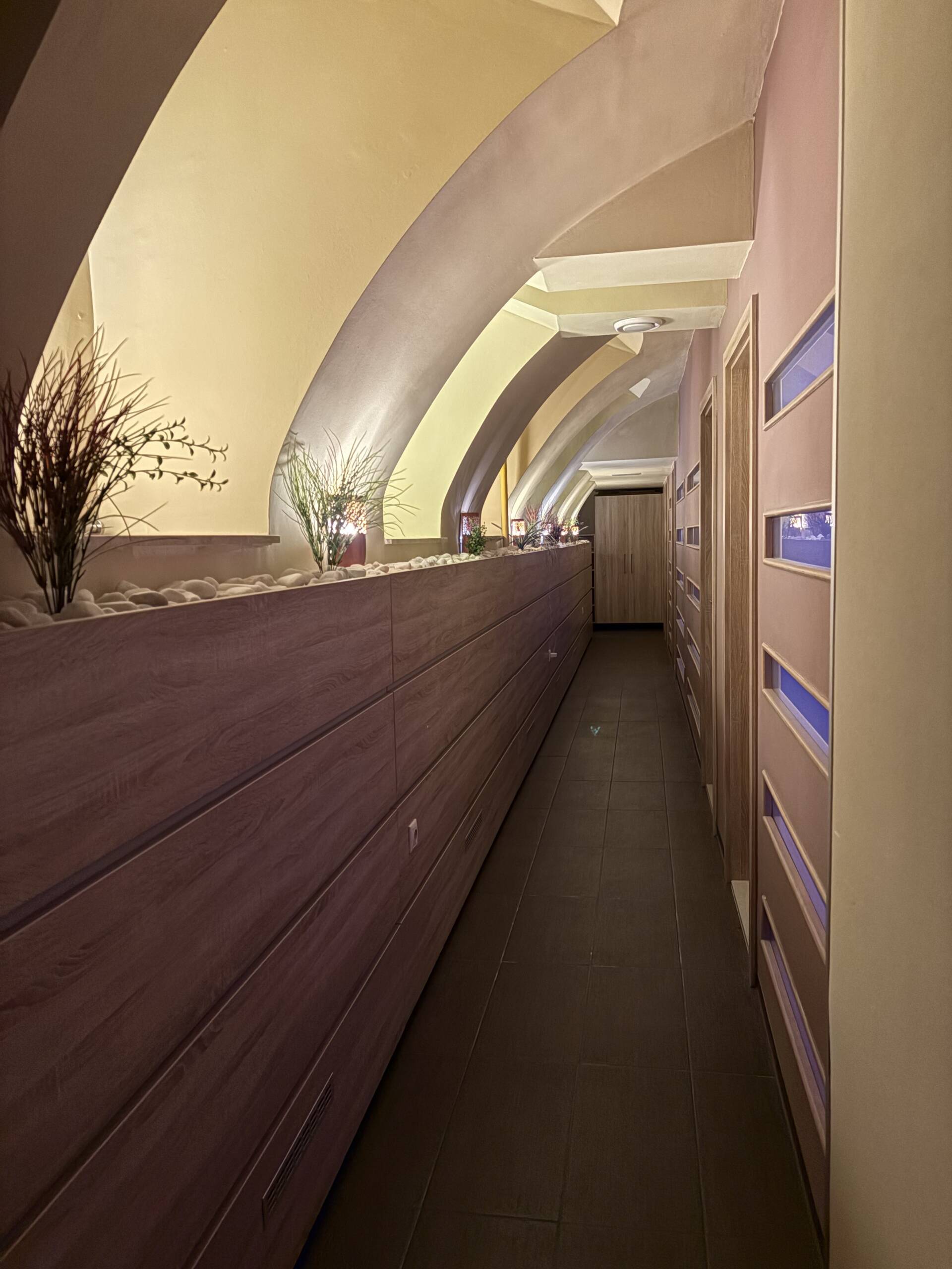 Starlight Massage - Erotic Massage in Budapest, Hungary