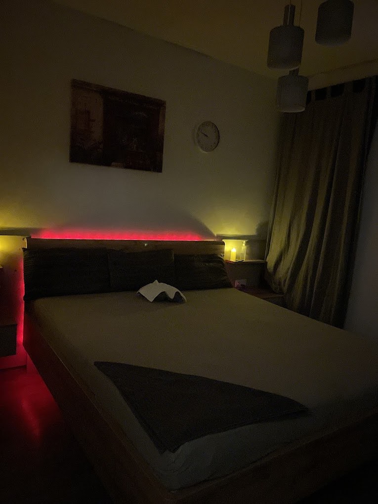Tantragirlsmassage - Erotic Massage in Budapest, Hungary
