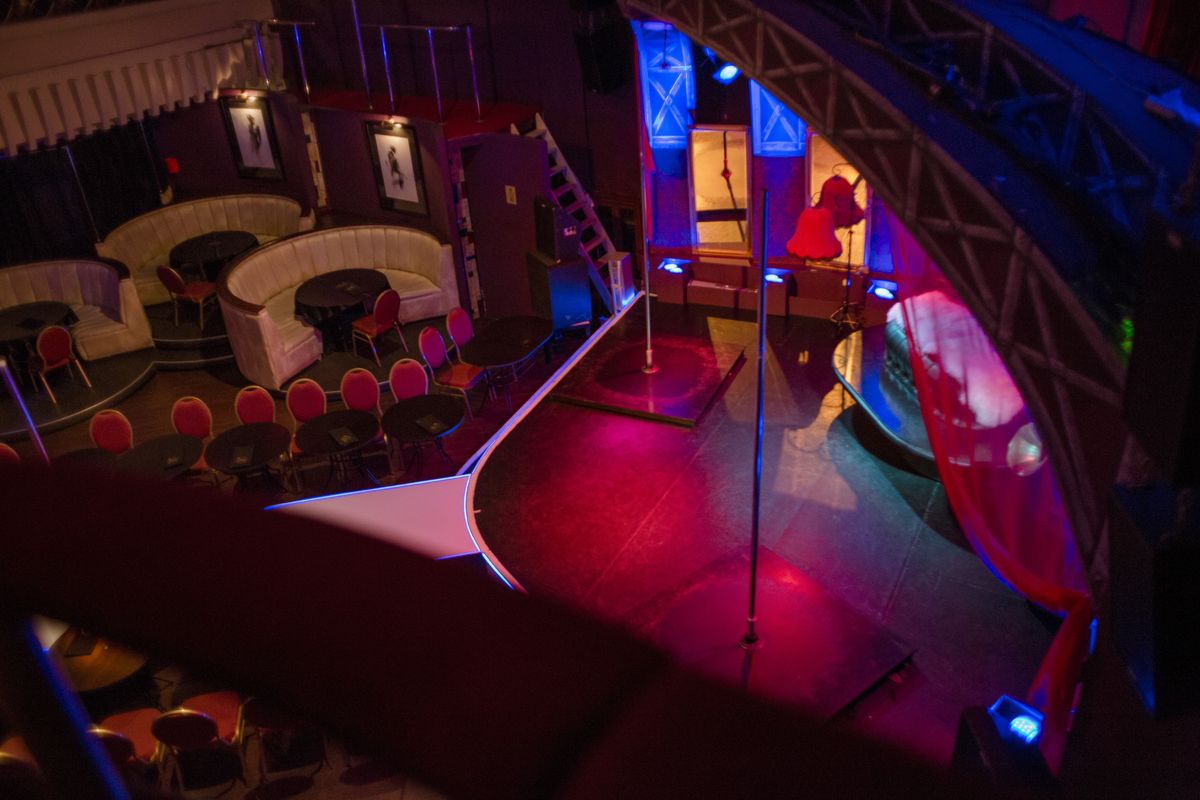 4play Lounge Budapest - Nightclub in Budapest, Hungary