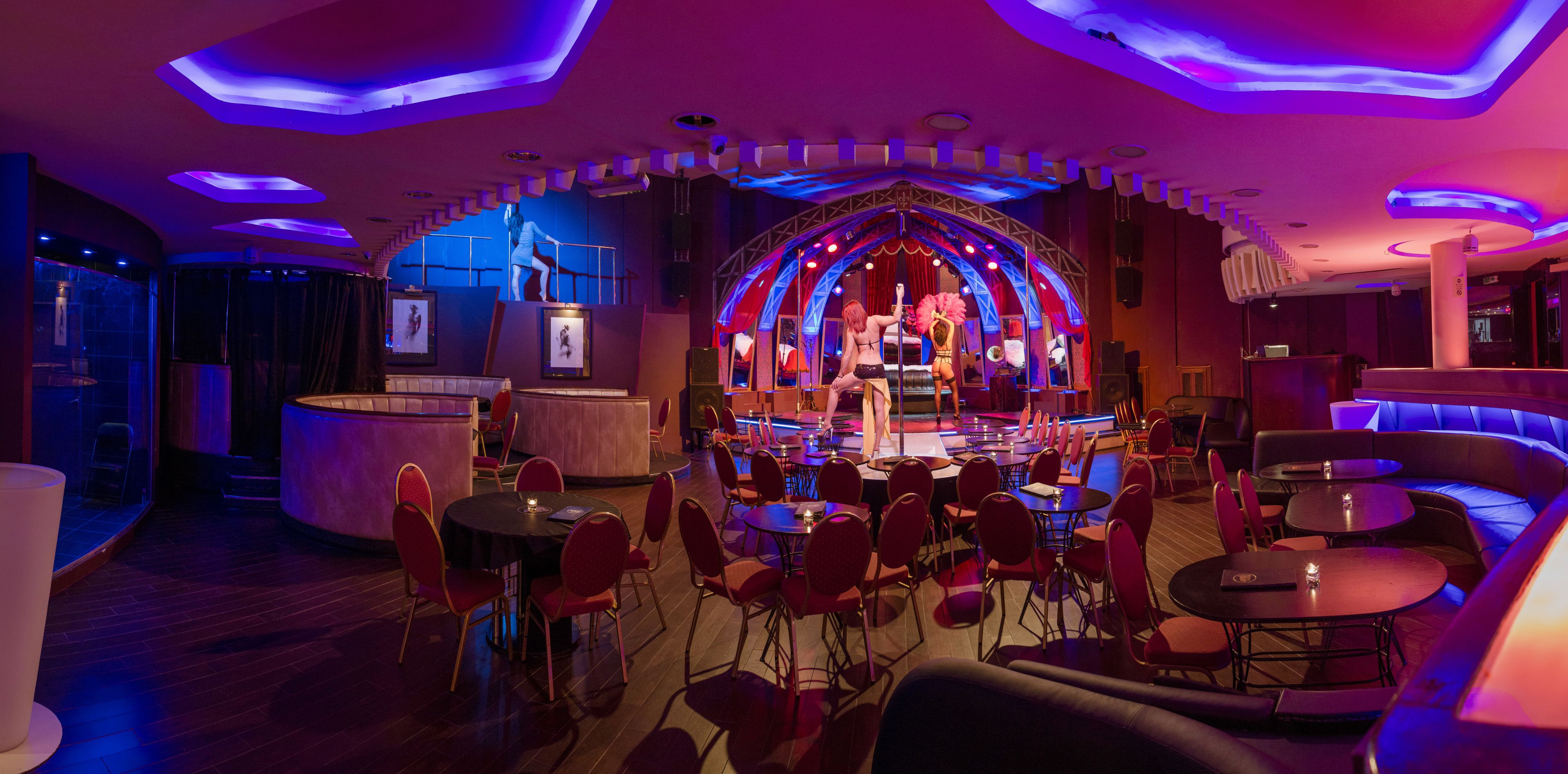4play Lounge Budapest - Nightclub in Budapest, Hungary