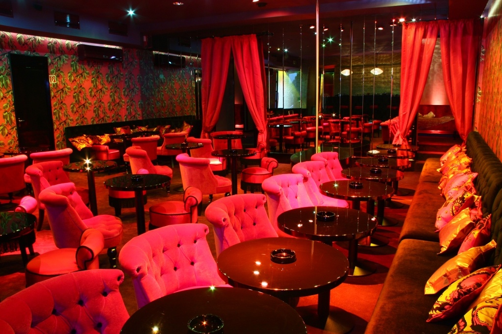 P1 Klub Budapest - Nightclub in Budapest, Hungary