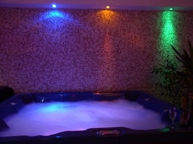 Dreamland Swinger Club - Swinger Club in Budapest, Hungary