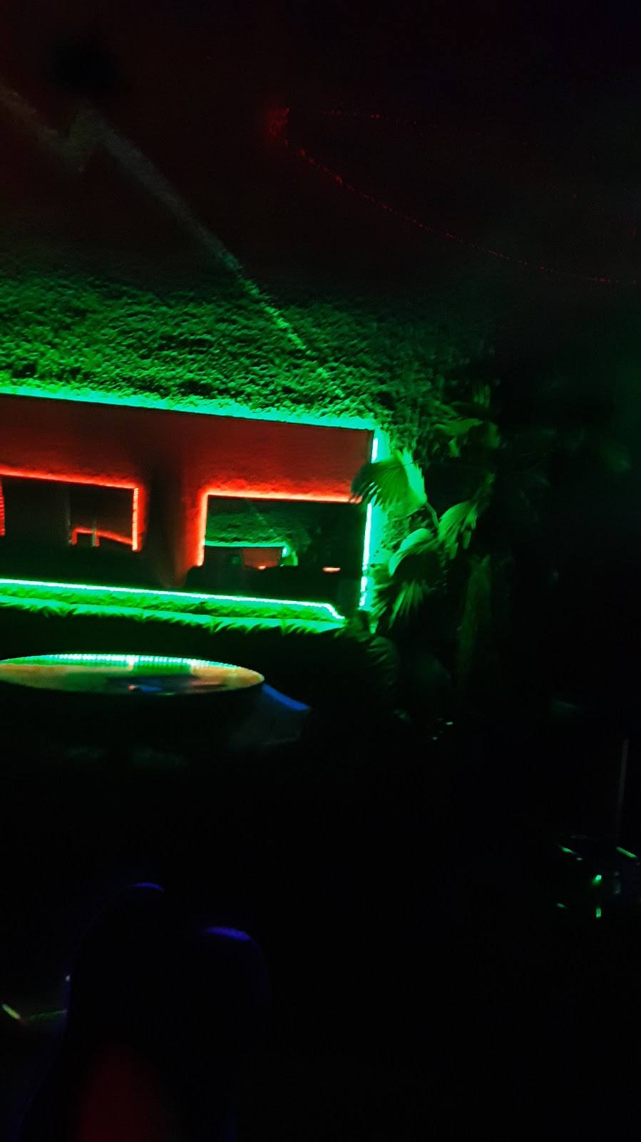 Anita Mulató - Nightclub in Eger, Hungary