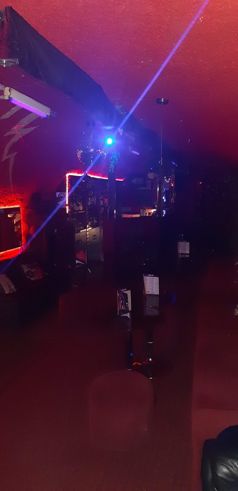 Anita Mulató - Nightclub in Eger, Hungary